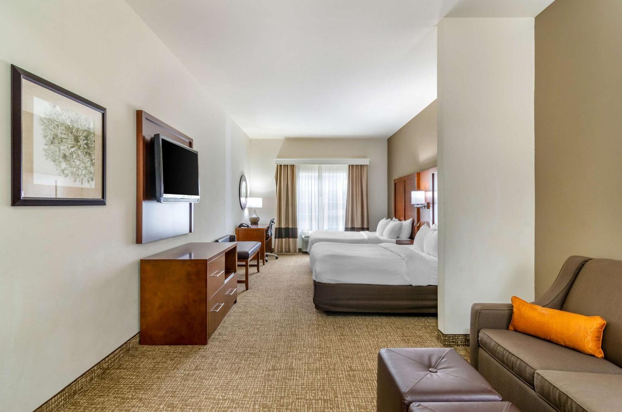 Comfort Inn & Suites Near Bethel College Newton Kültér fotó