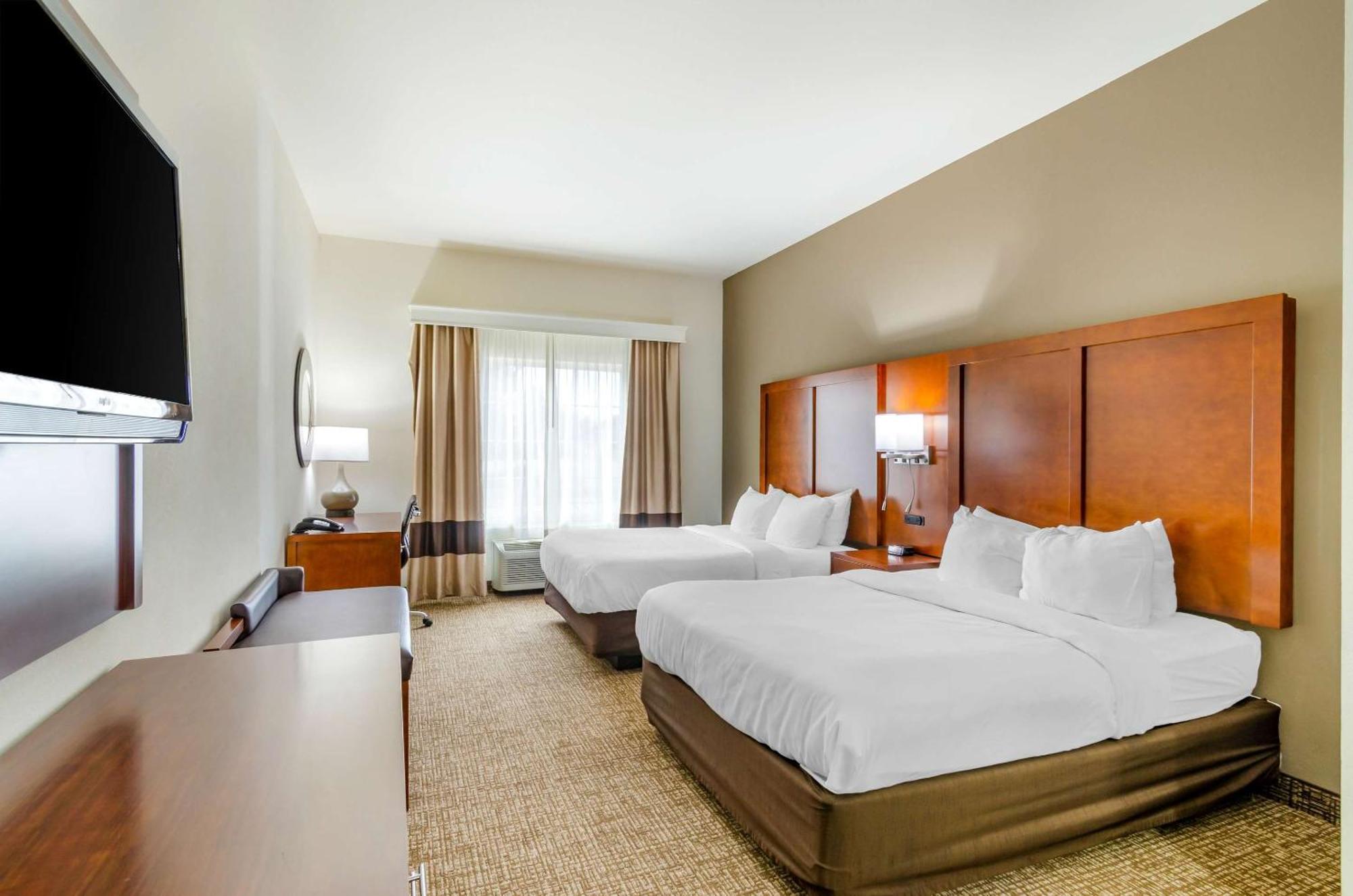 Comfort Inn & Suites Near Bethel College Newton Kültér fotó