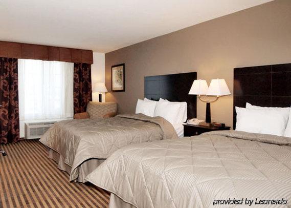 Comfort Inn & Suites Near Bethel College Newton Szoba fotó